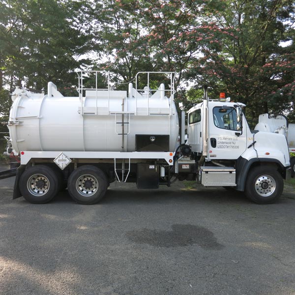 vacuum-truck